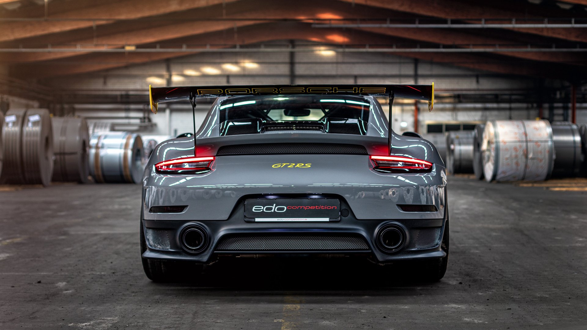 爱游戏官方论坛-“足球场馆智能安保系统全面升级，确保比赛安全”，智能化足球场