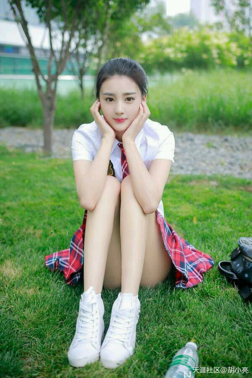 AYX SPORTS-中国赛车手获世界耐力赛冠军，创历史新高，赛车耐力赛规则